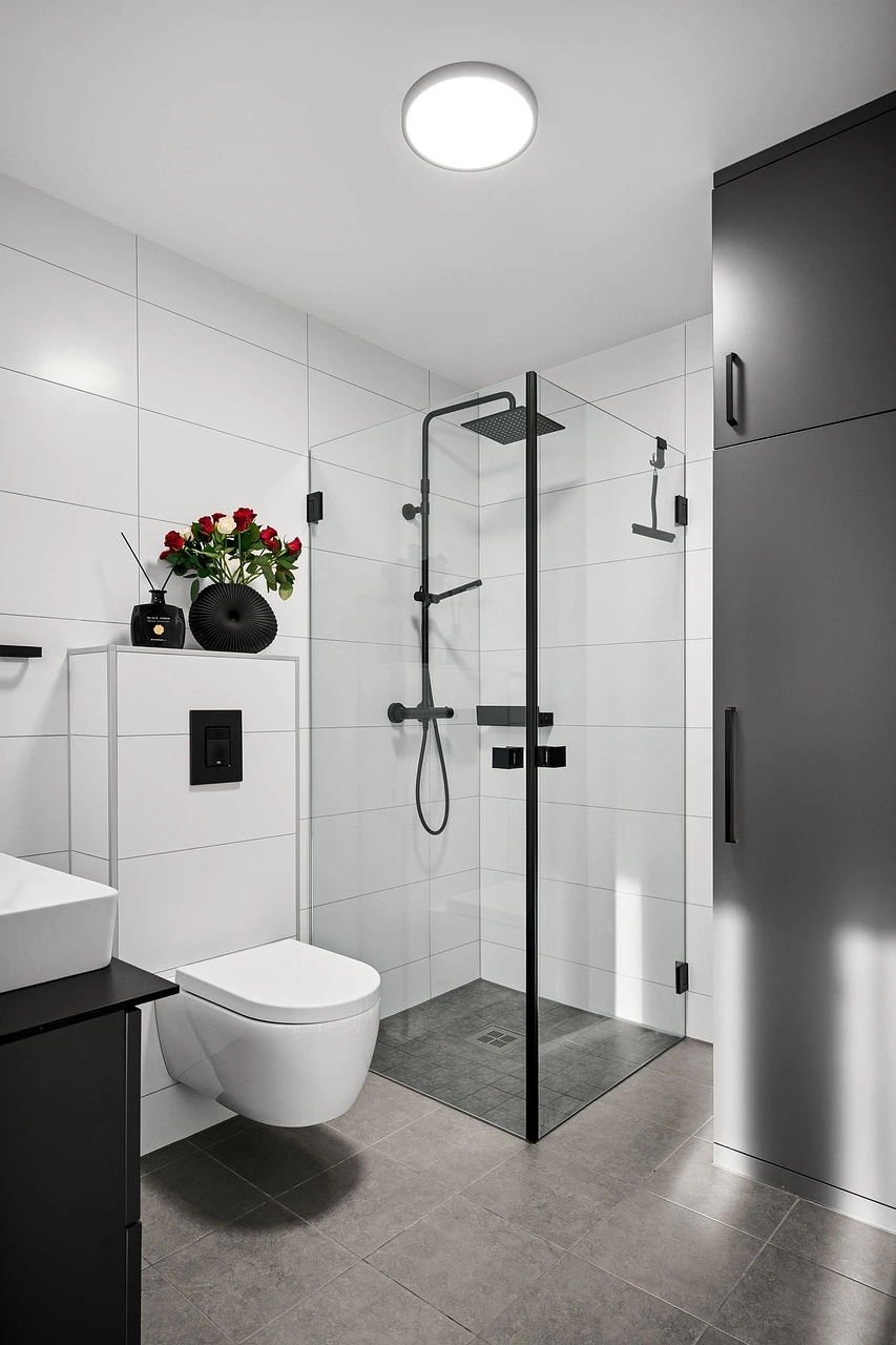 colonne de douche noir